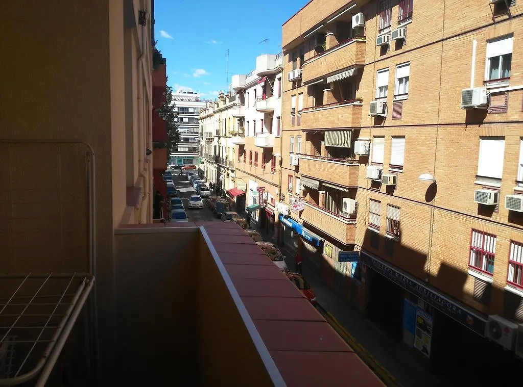 Centrico Donkey Parking Apartment Seville